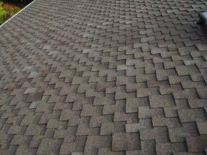 Roof with Owens Corning Woodcrest Sycamore